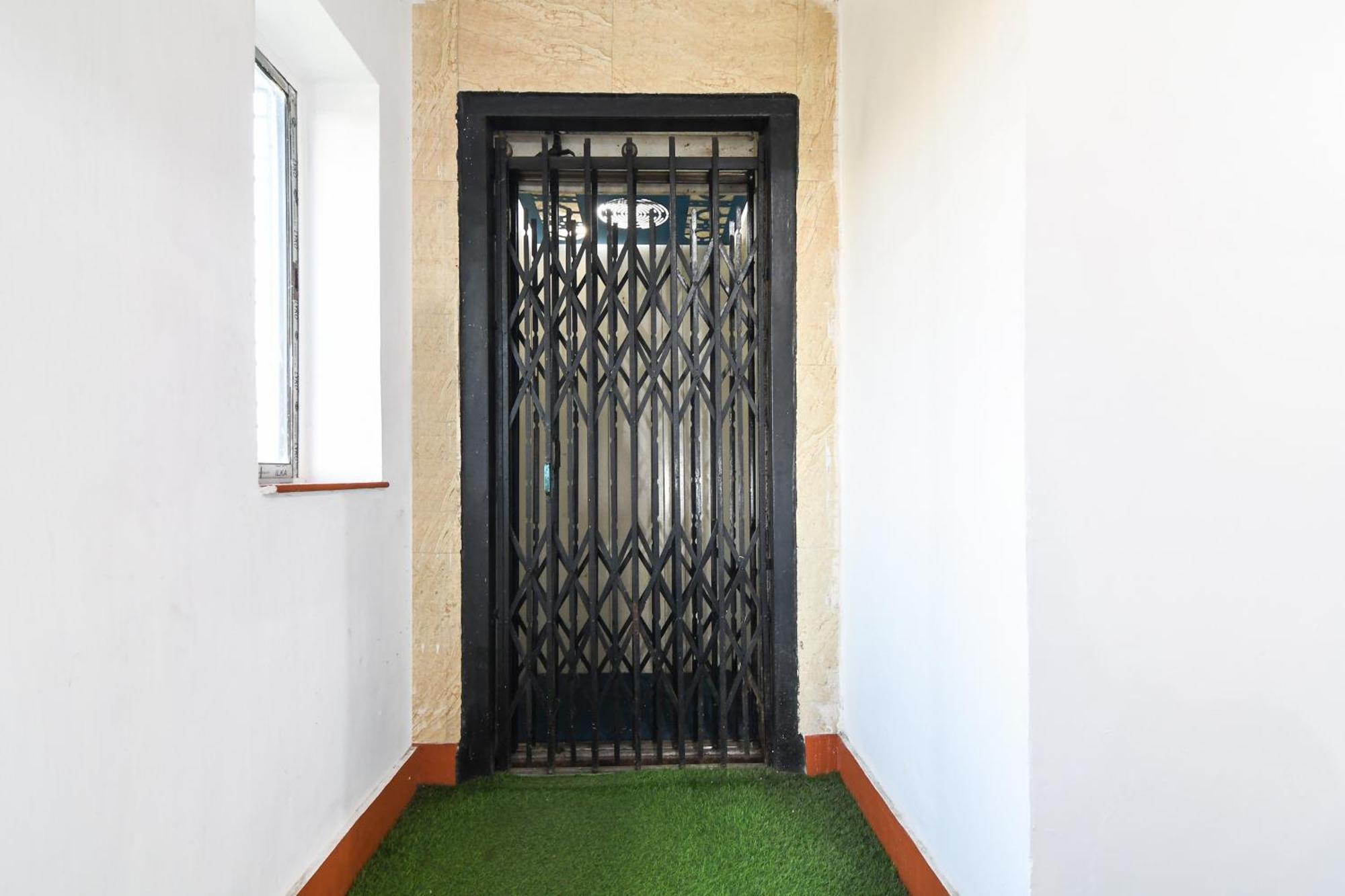 Hotel O Biswa Bangla Sarani Kalkuta Zewnętrze zdjęcie